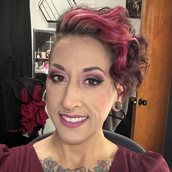vivideluxxxe